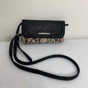 REACTION Kenneth Cole reptile print black magnetic crossbody small purse bag